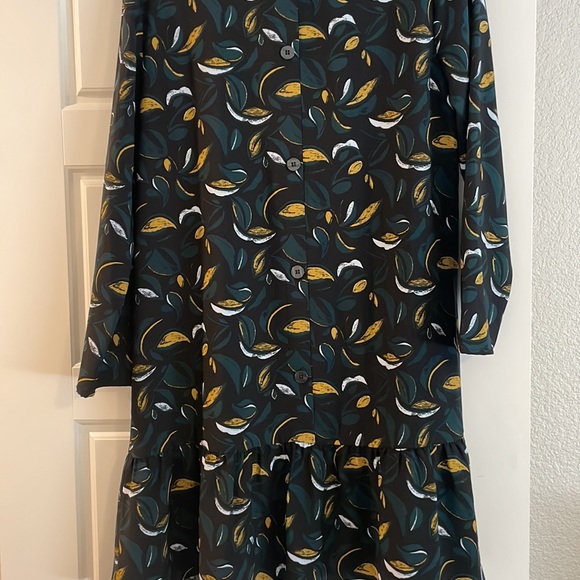 Halogen Button Back Ruffle Hem Dress - Picture 5 of 6